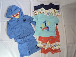 Conjunto de conjuntos de camisetas cortas de chándal y pijama de 0-3 meses para niños de GEORGE - Imagen 1 de 6