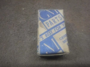 Buje de brazo Chevrolet Car Pitman 1933-54 nuevo en stock parte # 261578 - Imagen 1 de 5