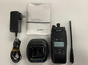 Harris Tait TP9400 TP9405-K5 762-870 MHZ 4 Key, P25 Handheld Radio - Zdjęcie 1 z 9