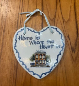 Louisville Stoneware Home Is Where The Heart Is Ceramic Wall Plaque - Picture 1 of 7