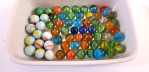 Mixed Lot of 64 Assorted Glass Marbles Vintage Cats Eye and Milk Glass - Picture 1 of 22