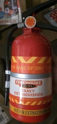 Extintor de salsa de bomberos EN MANO Foto 1 de 2