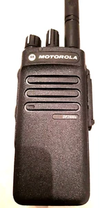 Motorola DP2400e DMR Handfunkgerät VHF 136 - 174 MHz top Zustand - Bild 1 von 1