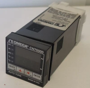 Omega Engineering CN76000 CN76030-PV Temperatur Prozessregler - Bild 1 von 7