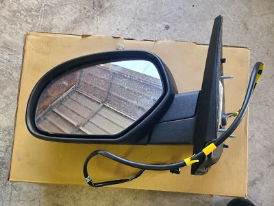 Chevrolet Silverado 1500 Pas 2007-2013 vista lateral derecha espejo retrovisor eléctrico fabricante de equipos originales #1 Foto 1 de 4
