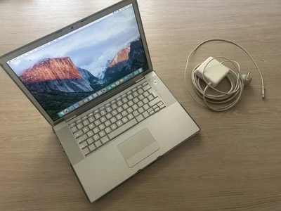 APPLE MacBook Pro 15" - 4,1 A1260 - Jahr 2008 - 2,4 GHz - SSD 500GB - 4 GB RAM - Bild 1 von 4