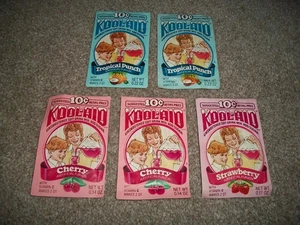 KOOL-AID VINTAGE KONVOLUT 5 UNGEÖFFNETE PAKETE! VERPACKUNG ENDE 70ER JAHRE! KOSTENLOSER VERSAND! - Bild 1 von 2
