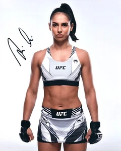 Ariane Lipski UFC Flyweight Brazilian MMA Signed 8x10 Photo #25 - Picture 1 of 1