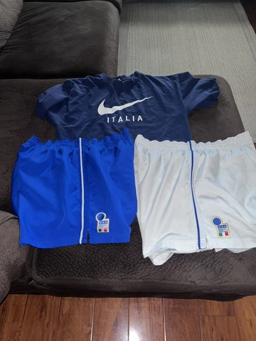 VTG Nike Italy Italia Soccer National Team 97/98 Game Shorts Training Shirt Lot Cover