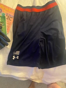 Under Armor Boys Youth Large Shorts - Picture 1 of 3