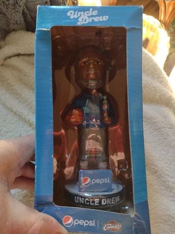 Original Pepsi Uncle Drew Bobblehead Kyrie Irving NIB Cavaliers Cover