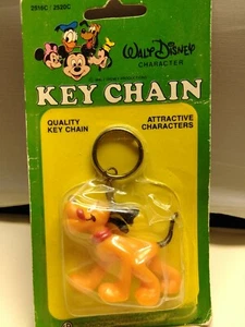 WALT DISNEY PLUTO CARTOON CHARACTER FIGURE KEY CHAIN HONG KONG MADE - Picture 1 of 3