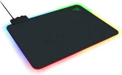 Razer Firefly V2 Gaming Mousepad Hard Chroma RGB 355x255x3mm Black - Immagine 1 di 4
