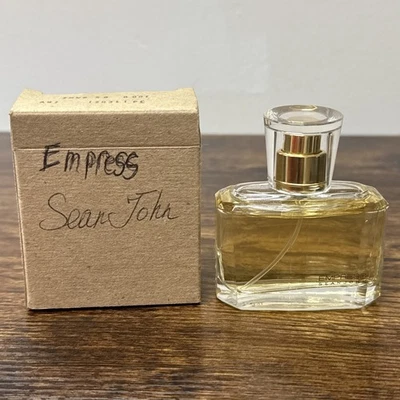 Empress by Sean John Eau De Parfum Spray 1 oz 30 ml Mujer (T) Foto 1 de 2