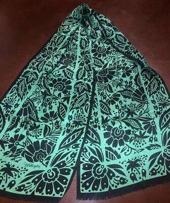 Bufanda de seda floral verde y negra Worthington Foto 1 de 4