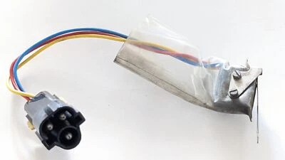 INTERRUPTOR DE LUZ INTERIOR ROLLS ROYCE SILVER SPUR SPIRIT MICRO UD73430 CUADRADO Foto 1 de 3