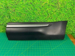 Range Rover Evoque 2012-2017 puerta trasera izquierda conductor panel de moldura inferior OEM - Imagen 1 de 9