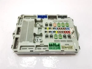 Sicherungskasten (im Kofferraum) DX2314D628AF Jaguar XF Bj 2008-2015 X250 - Bild 1 von 9