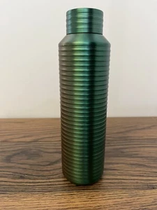 Vaso aislado al vacío Starbucks Green Golf Ombre 20 oz - Imagen 1 de 3