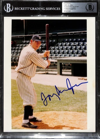 Cobb Tommy Lee Jones Signed 8X10 Photograph Auto Grade 10 BAS (Grad Collection) Cover