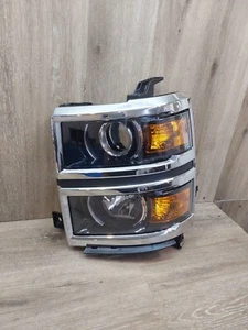 2014-2015 Chevrolet Silverado 1500  LH Headlight Assembly OEM - Picture 1 of 15