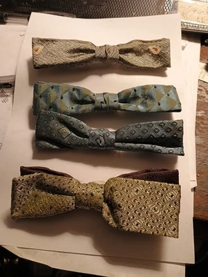 Lote de 5 piezas ~ Colección de pajaritas vintage ~ Años 50-60 ~ Clip de metal ~ Ormond Hart Foto 1 de 4