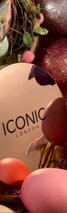 Iconic London Ultimate Bronzing Powder Bronzer New Pick 1 Shade In Box - Picture 1 of 6