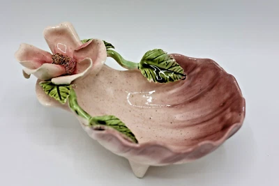 Vintage MCM Vee Jackson California Pottery Soap/ Trinket Dish Magnolia flower - Image 1 of 4