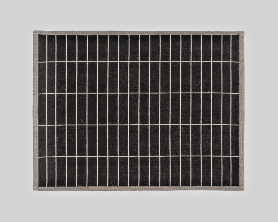 Marimekko Pieni Tiiliskivi Placemat - Carvão vegetal, bege - CONJUNTO DE 7 - Imagem 1 de 4