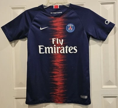 Camiseta Ici C'est Paris Nike Fly Emirates Juvenil Grande Foto 1 de 4