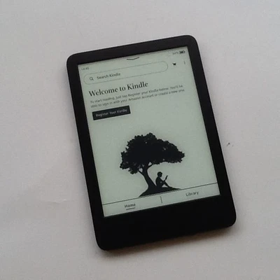 USED: AMAZON KINDLE 2024 11th Gen WIFI + Bluetooth 6in, RS23CV 16GB Black - Image 1 of 4