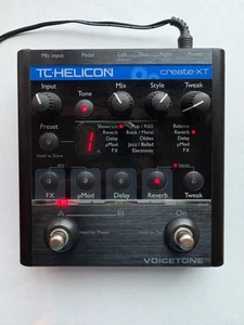 TC-Helicon Voicetone Create XT Vocal Multi-Effects Processor w/ Adapter Manual - Picture 1 of 6