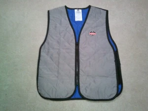 NWOT Tenacious Ergodyne Cooling Vest Medium Gray Work Gear Chill-ITS 665 - Picture 1 of 7