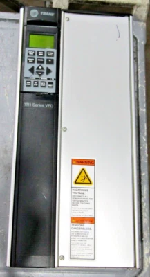 🔥TRANE 10 HP VARIABLE FREQUENCY DRIVE 240 VAC TR16011GT2CN1STR0DLF00A00C0 - Image 1 of 4
