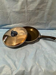 Sartén antiadherente Wearever 11,5" con tapa - Imagen 1 de 11