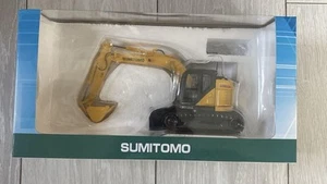 Sumitomo SH135X Backhoe Excavator Miniature Construction Model Yellow - Picture 1 of 4