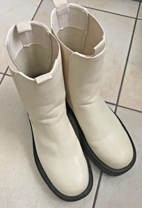 Boots Plateau Stiefel / Heels / Gr. 38,5 / 39 gefüttert TOP - Bild 1 von 4