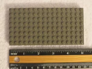 Lotto pezzi piastra base piattaforma Lego spessore 1 cm grigio o verde militare - Foto 1 di 2