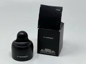 MAC Mineralize Loose Foundation SPF 15 – Dark – 8.5g Powder No Sponge Applicator - Picture 1 of 2