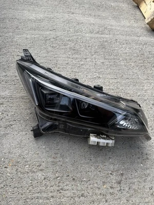 Faro delantero derecho del conductor Nissan LEAF ZE1 MK2 RHD 260106WK8A 2017 2025 Foto 1 de 4