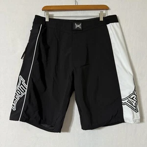 Tapout Black White MMA Fight Shorts Size 34 NWT | UFC Training Grappling Y2K - Picture 1 of 8