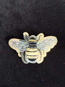 Prendedor de abeja con incrustaciones de plata de ley Zuni Dale Edaakie - Imagen 1 de 4