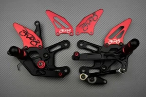 Estriberas Retrasadas Ajustables AVDB Rojas APRILIA RSV4 1000 RSV 4 RK 2009-2012 - Imagen 1 de 5