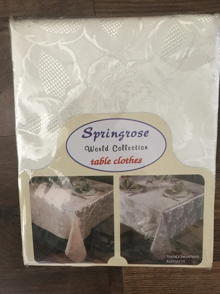 AG. Vintage Ivory Springrose World Collection Tablecloth 180cms Round - Image 1 of 4