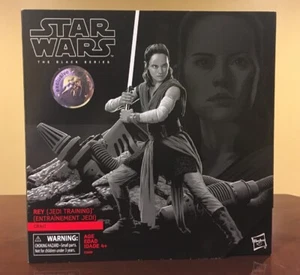 Star Wars Black Series 6” Figure Rey Jedi Training on Crait Toys R Us Retired - Picture 1 of 6