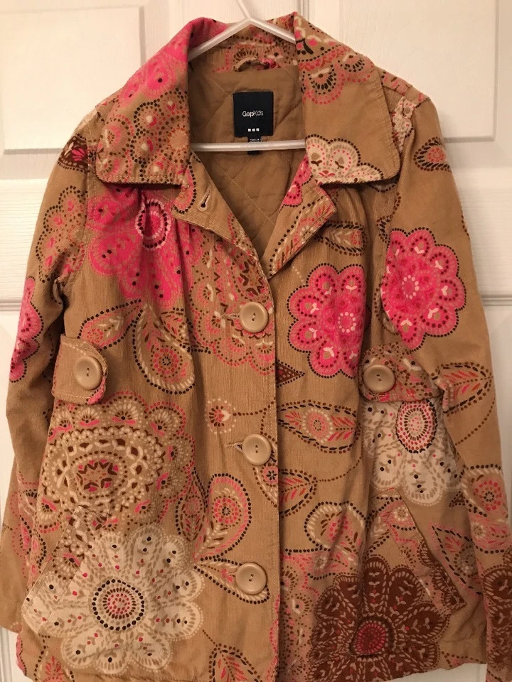 Casaco de veludo Gap Kids feminino tamanho médio 8 rosa e marrom  - Imagem 1 de 4