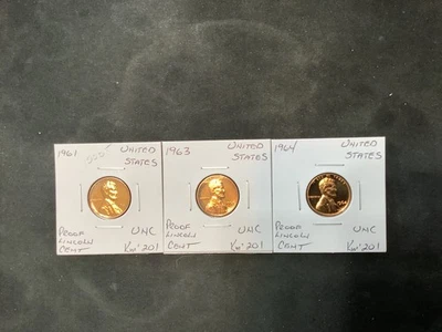 United States 1961-1964 Lincoln Cent Proof Red UNC 3 Coin Lot. R10005 - Image 1 of 2