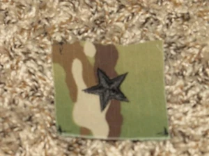 ORIGINAL US ARMY BESTICKTES OCP RANGABZEICHEN ZUM AUFNÄHEN: BRIGADEGENERAL - Bild 1 von 2