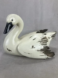 Hand carved wooden swan decoy - Picture 1 of 10