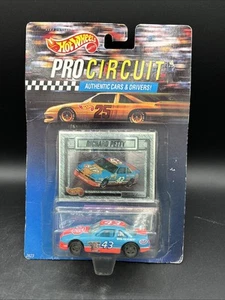 Hot Wheels PRO CIRCUIT Richard Petty - Picture 1 of 12